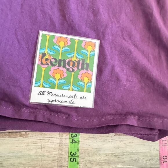 Frida Kahlo Sugar Skull Plus Size 6 Graphic Tee Día de los Muertos Floral Art - Picture 8 of 10